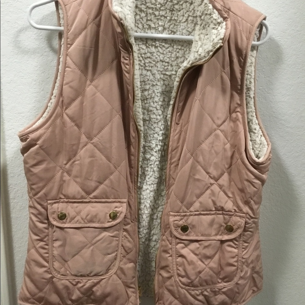 Maurice’s reversible vest
